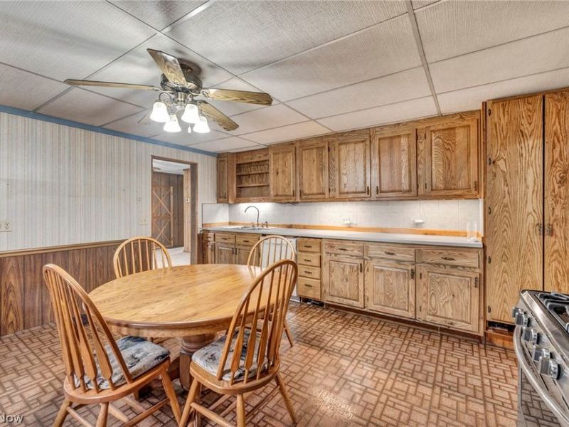 907 Duncan Street SW, Massillon, OH 44647 Photo 17