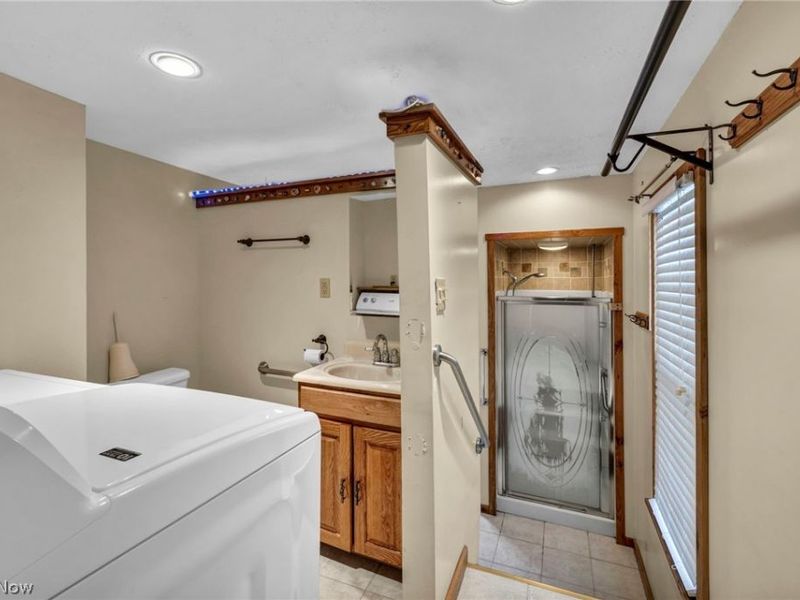 907 Duncan Street SW, Massillon, OH 44647 Photo 22