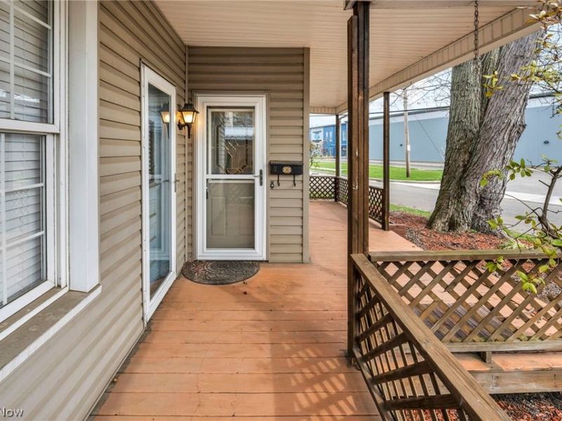 907 Duncan Street SW, Massillon, OH 44647 Photo 8