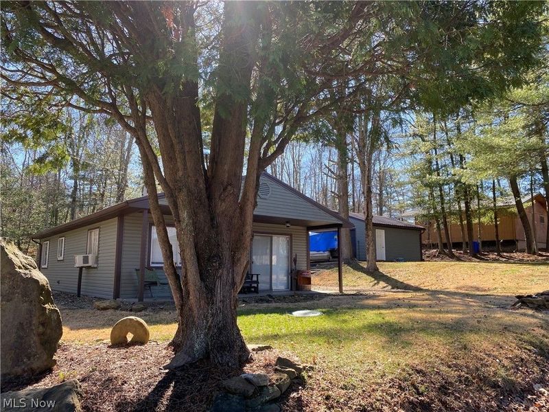 2239 Maple Drive SW, Carrollton, OH 44615 Photo 4