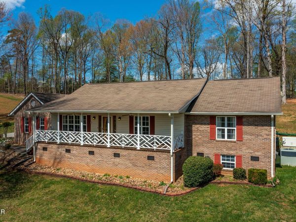 882 Pioneer Drive, Seymour, TN 37865