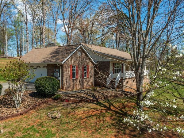882 Pioneer Drive, Seymour, TN 37865