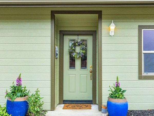 24921 Sunset Way, Tehachapi, CA 93561