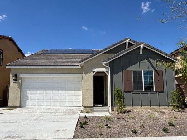 3714 Leafgreen Road , Corona, CA 92883