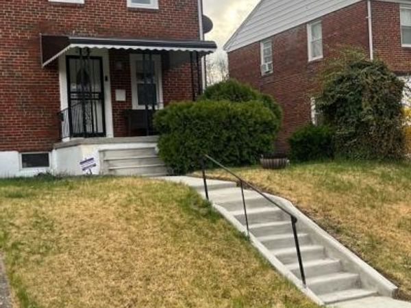 2105 CLOVILLE AVENUE, BALTIMORE, MD 21214