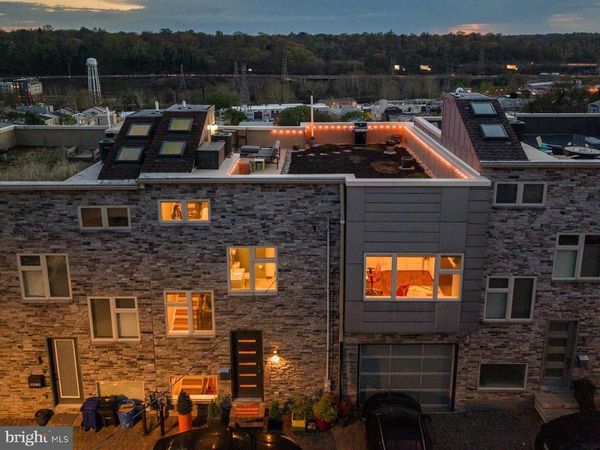 4080 MANAYUNK AVENUE, PHILADELPHIA, PA 19128