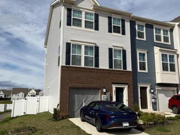 677 SEEBACK DRIVE , CHARLES TOWN, WV 25414