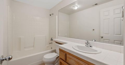 3232 N Zion Cir, Hanford, CA 93230 Photo