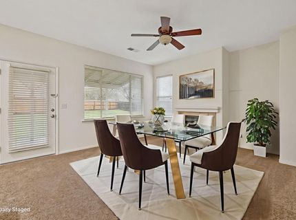 3232 N Zion Cir, Hanford, CA 93230 Photo