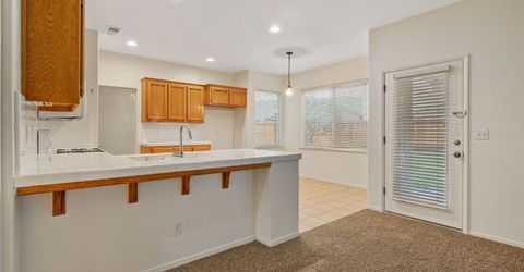 3232 N Zion Cir, Hanford, CA 93230 Photo