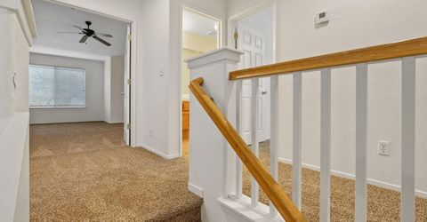 3232 N Zion Cir, Hanford, CA 93230 Photo