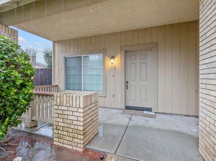 3232 N Zion Cir, Hanford, CA 93230 Photo