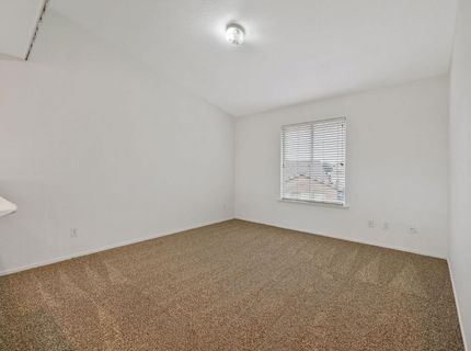 3232 N Zion Cir, Hanford, CA 93230 Photo