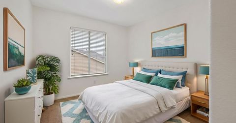 3232 N Zion Cir, Hanford, CA 93230 Photo