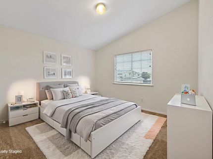 3232 N Zion Cir, Hanford, CA 93230 Photo