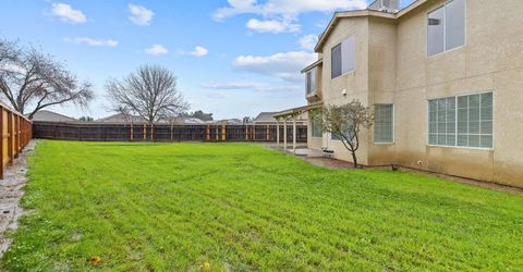 3232 N Zion Cir, Hanford, CA 93230 Photo