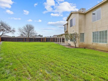 3232 N Zion Cir, Hanford, CA 93230 Photo