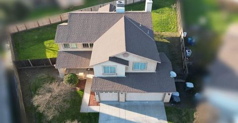 3232 N Zion Cir, Hanford, CA 93230 Photo