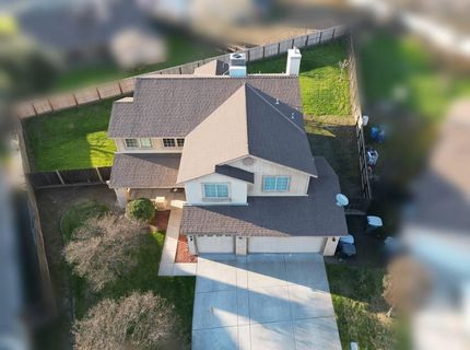 3232 N Zion Cir, Hanford, CA 93230 Photo