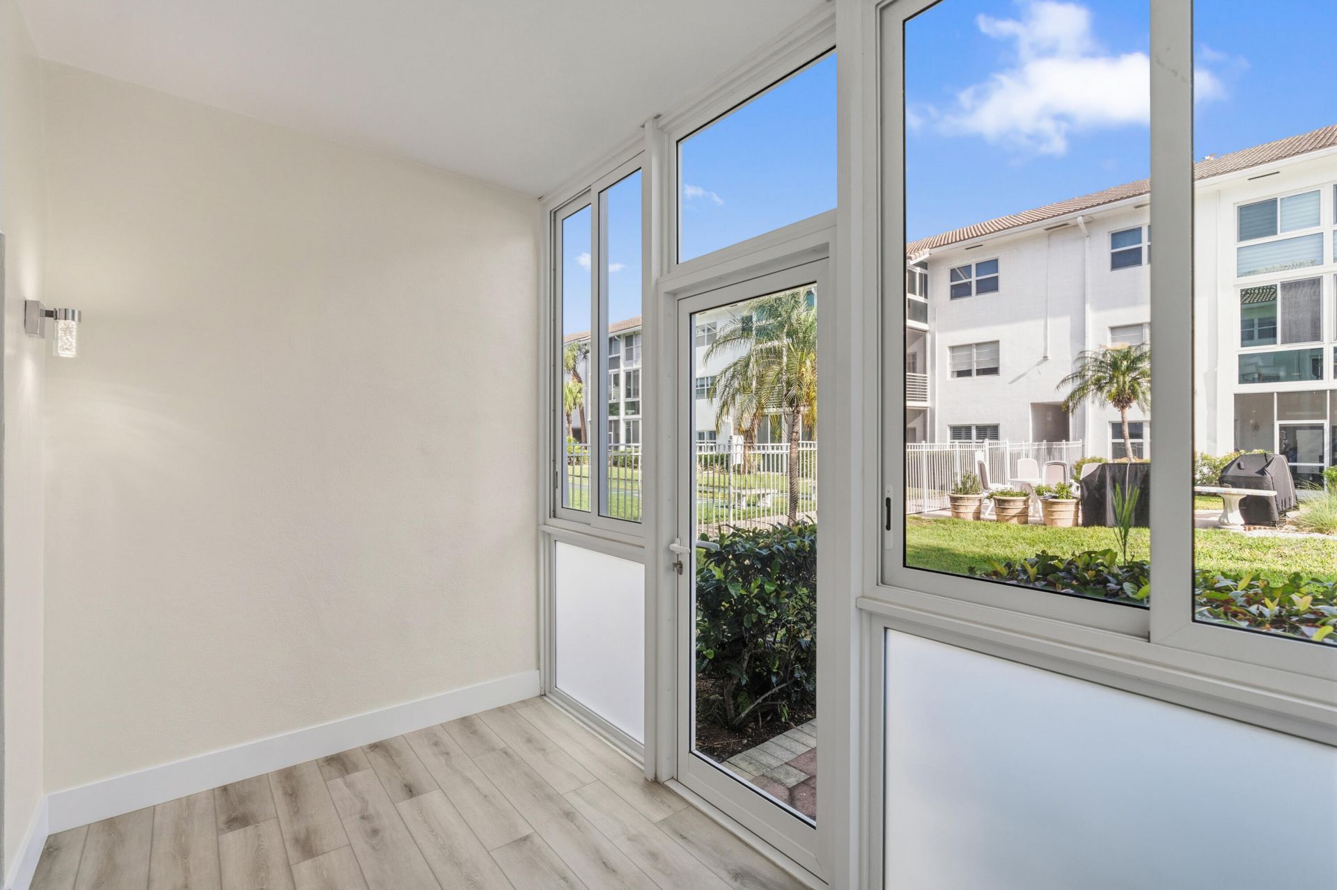 1461 S Ocean Boulevard, Unit 106, Lauderdale by the Sea, FL 33062 Photo