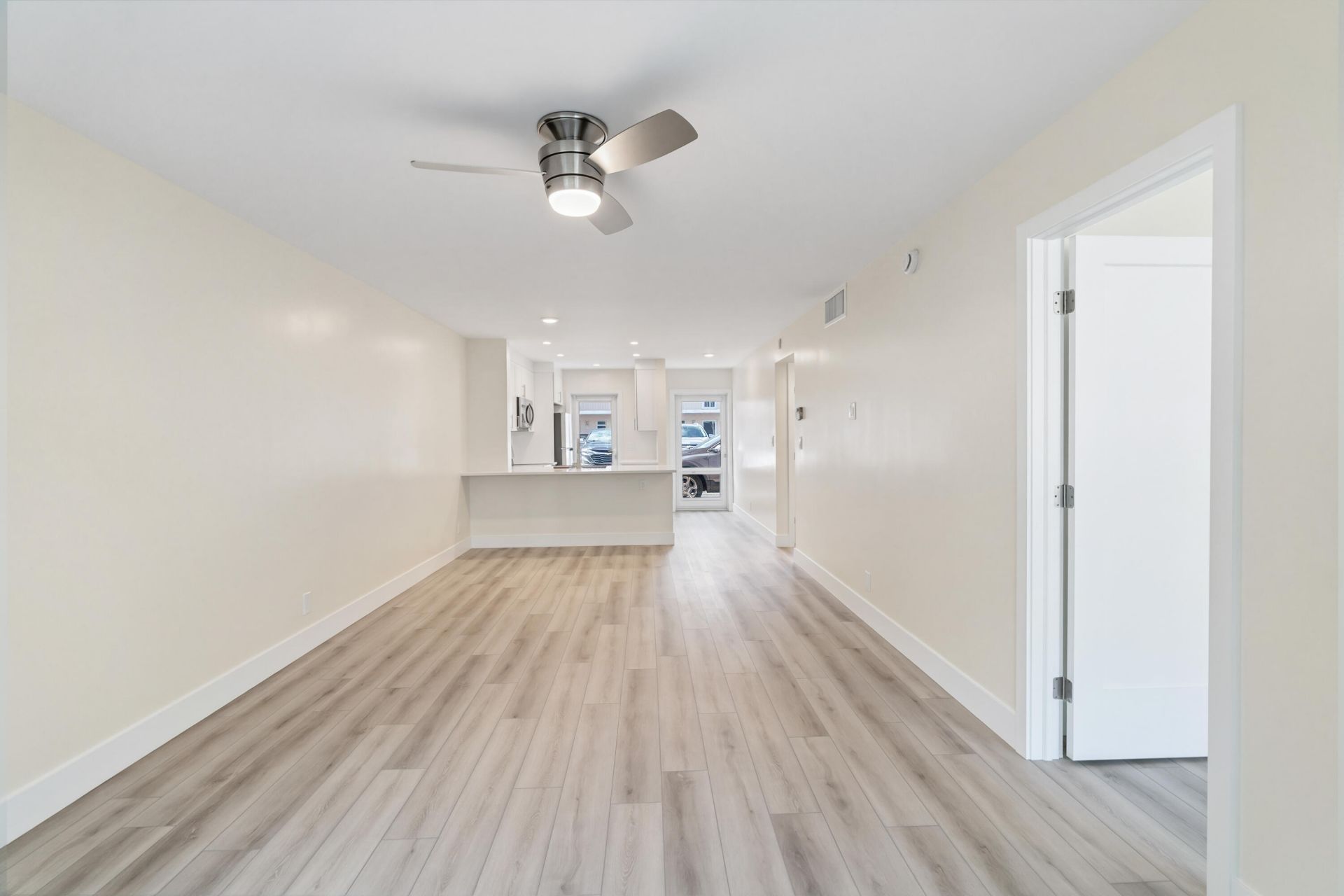 1461 S Ocean Boulevard, Unit 106, Lauderdale by the Sea, FL 33062 Photo