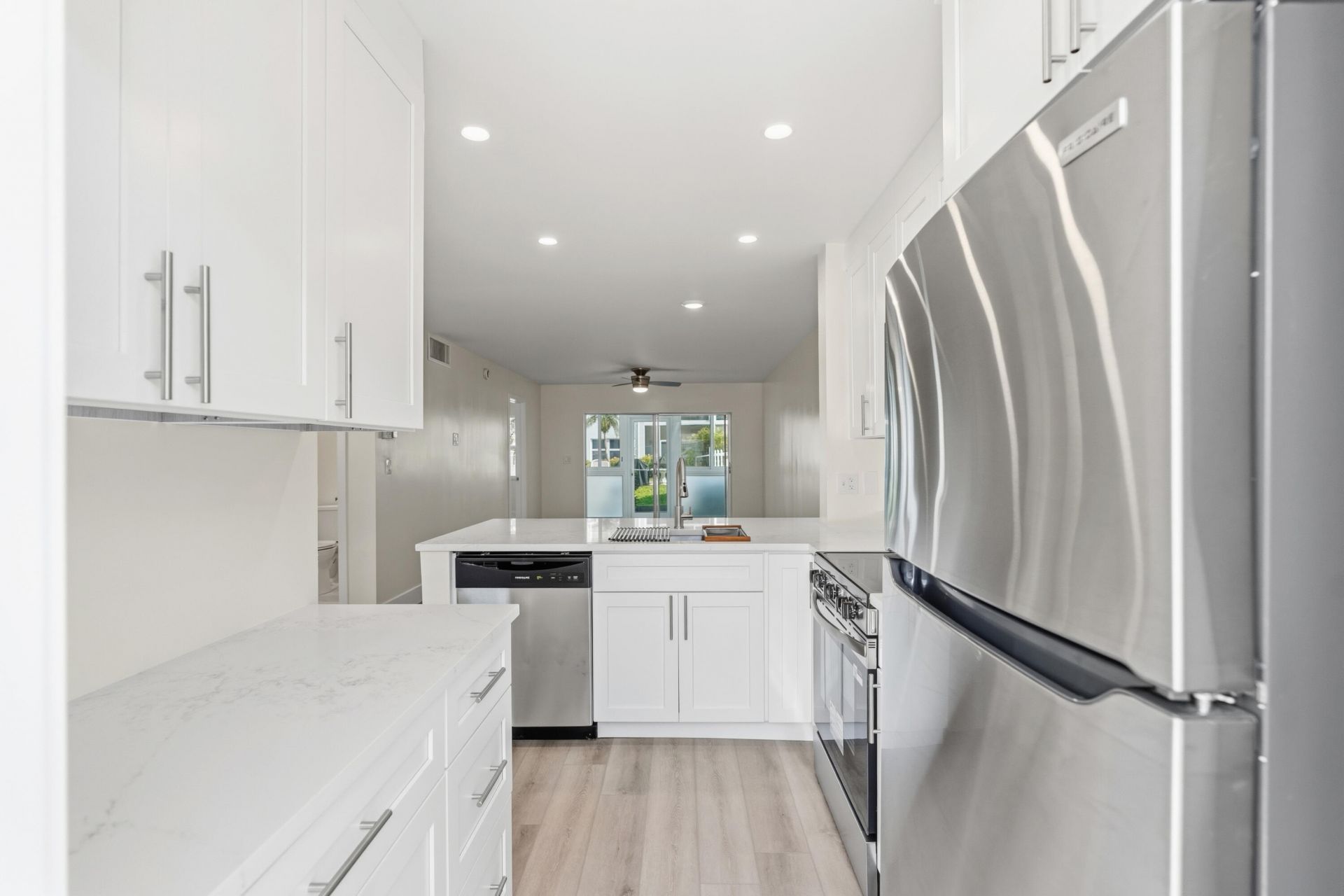 1461 S Ocean Boulevard, Unit 106, Lauderdale by the Sea, FL 33062 Photo