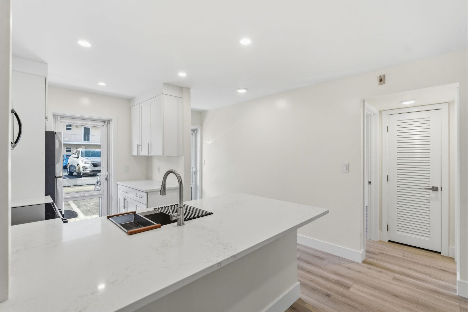 1461 S Ocean Boulevard, Unit 106, Lauderdale by the Sea, FL 33062 Photo