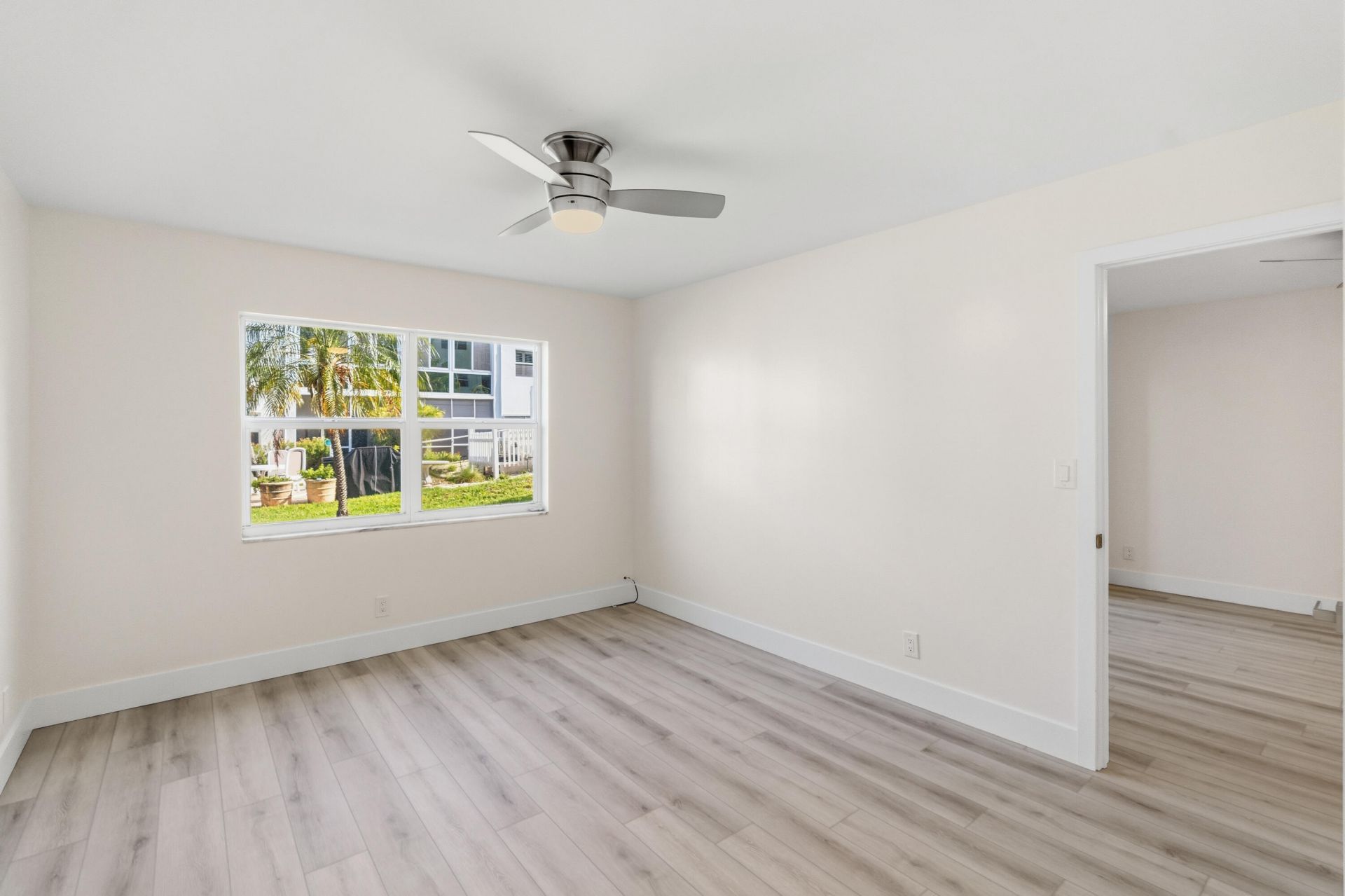 1461 S Ocean Boulevard, Unit 106, Lauderdale by the Sea, FL 33062 Photo