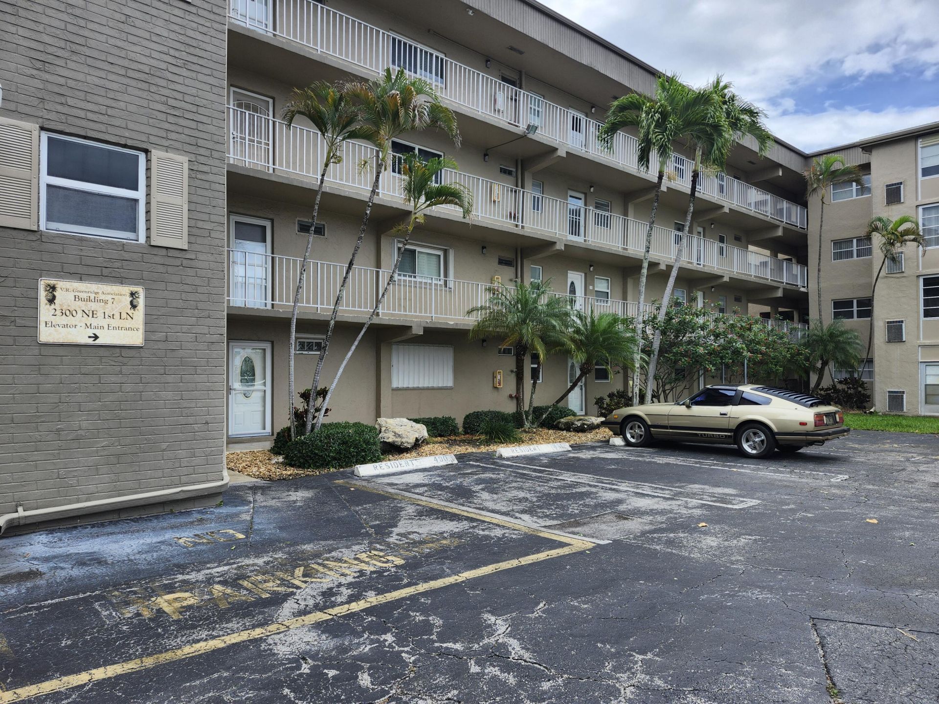 2300 NE 1st Lane, Unit 309, Boynton Beach, FL 33435 Photo