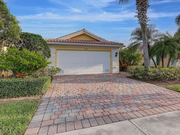 11361 SW Pembroke Drive, Port St. Lucie, FL 34987