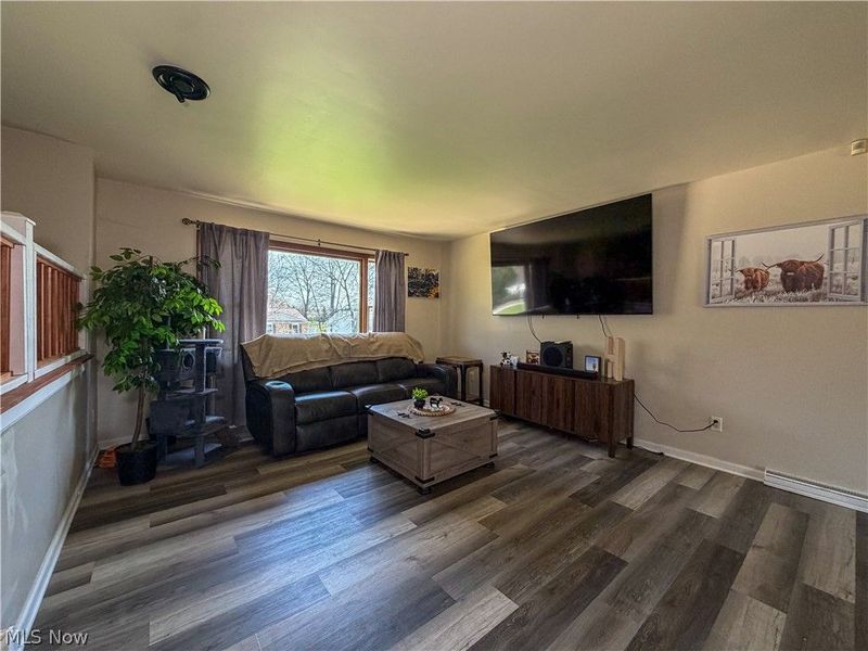 165 Winter Lane, Cortland, OH 44410 Photo 3