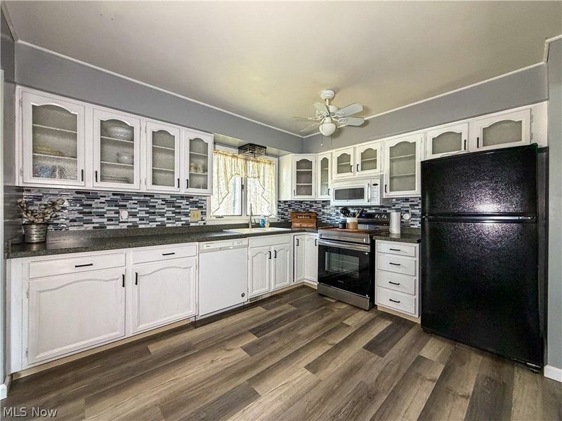 165 Winter Lane, Cortland, OH 44410 Photo 7