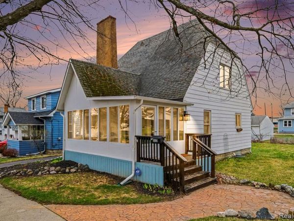 313 Myrtle Street, Flushing, MI 48433