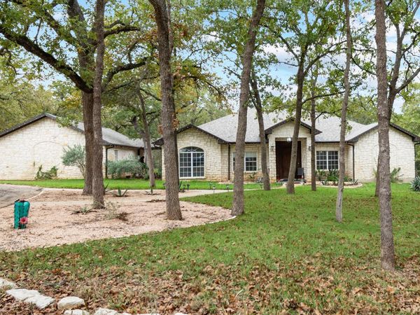 346 The Oaks BLVD , Elgin, TX 78621