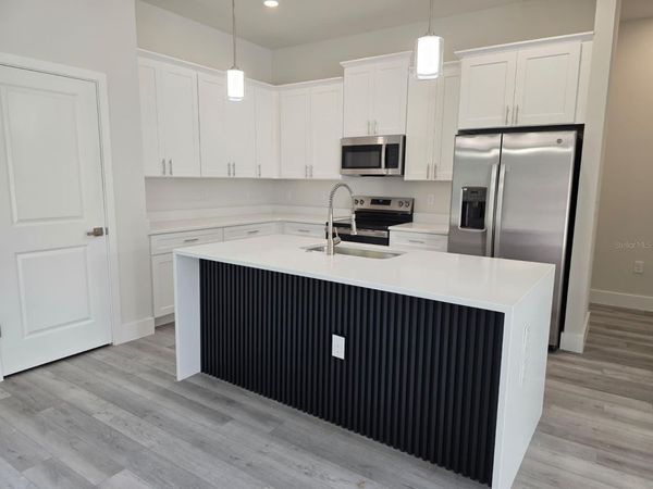 18382 ELGIN AVENUE , PORT CHARLOTTE, FL 33948