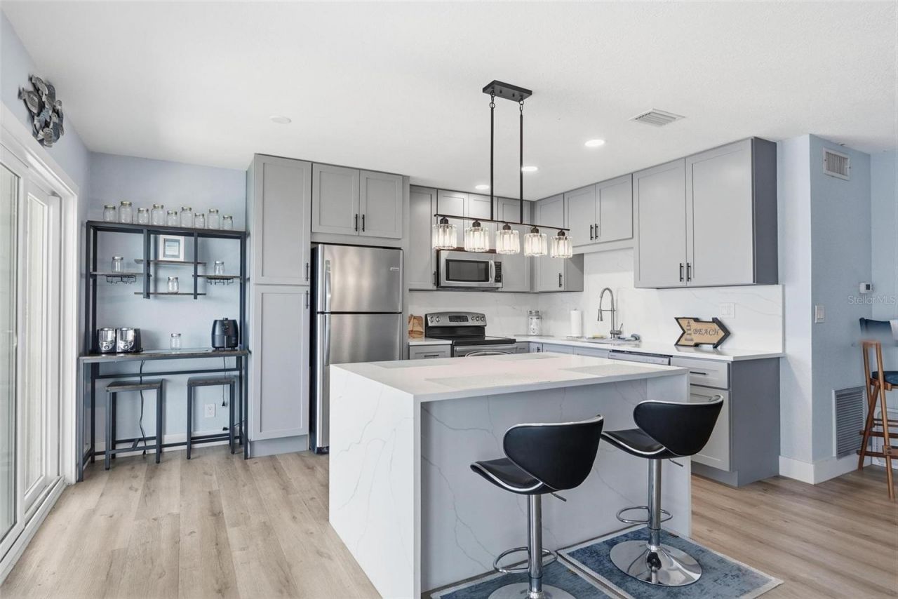 335 N Causeway , Unit G22, New Smyrna Beach, FL 32169 Photo