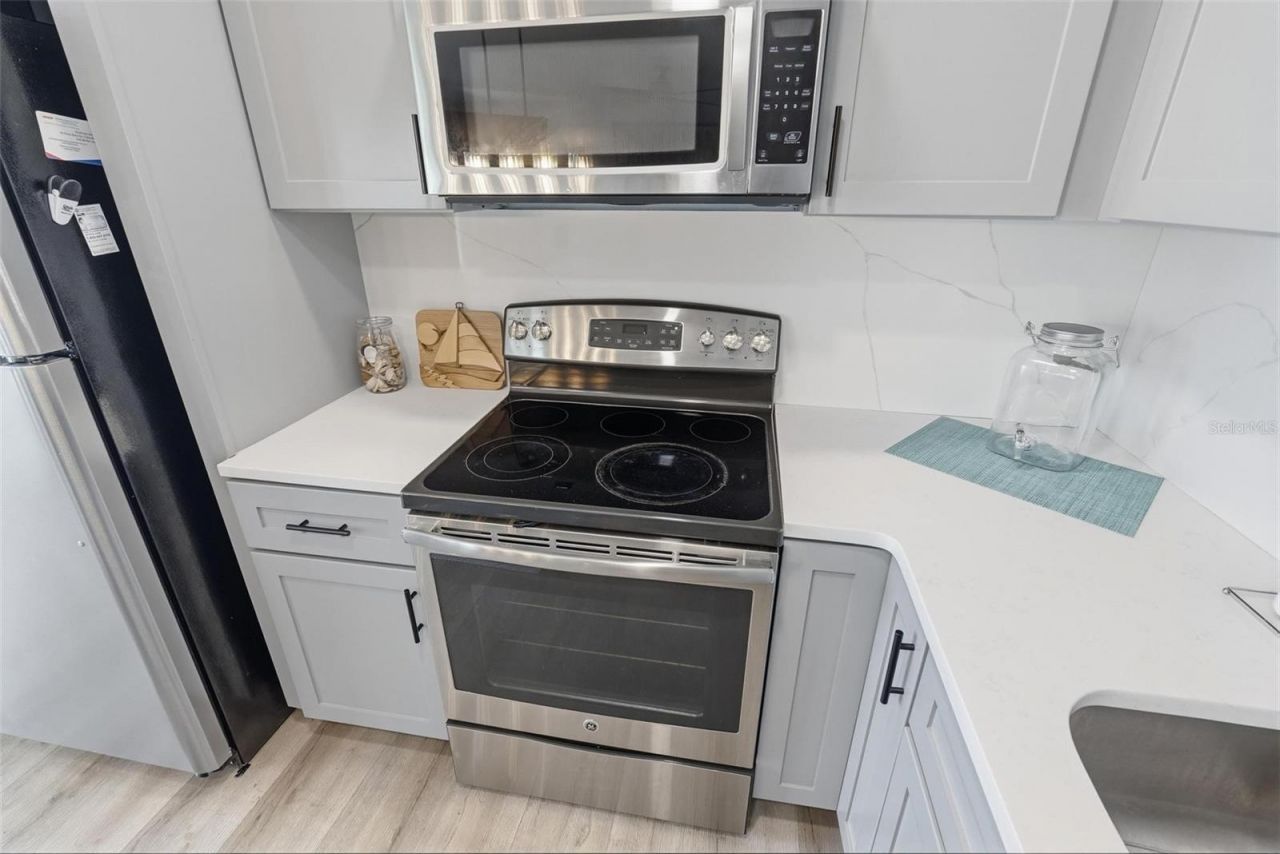 335 N Causeway , Unit G22, New Smyrna Beach, FL 32169 Photo