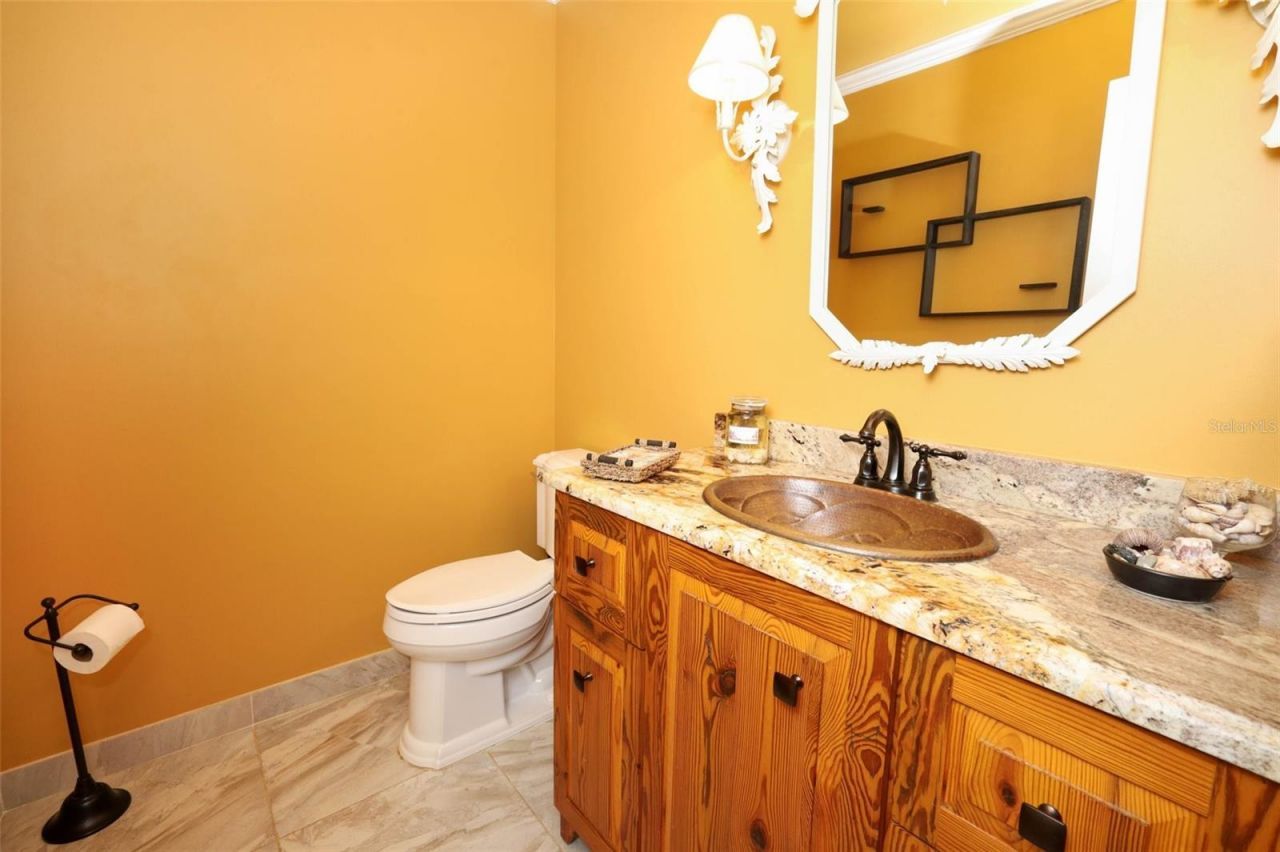 102 Pineview Circle, Altamonte Springs, FL 32714 Photo