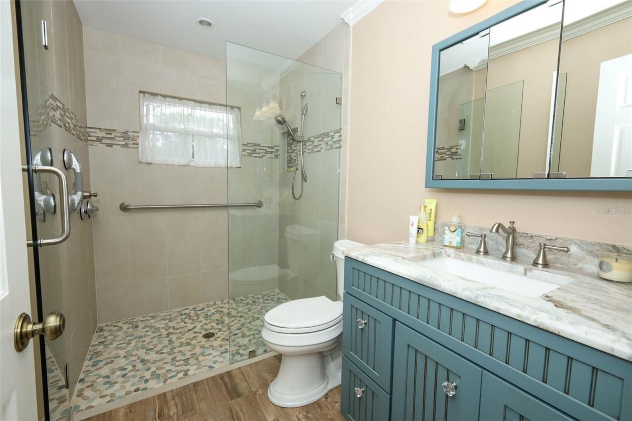 102 Pineview Circle, Altamonte Springs, FL 32714 Photo