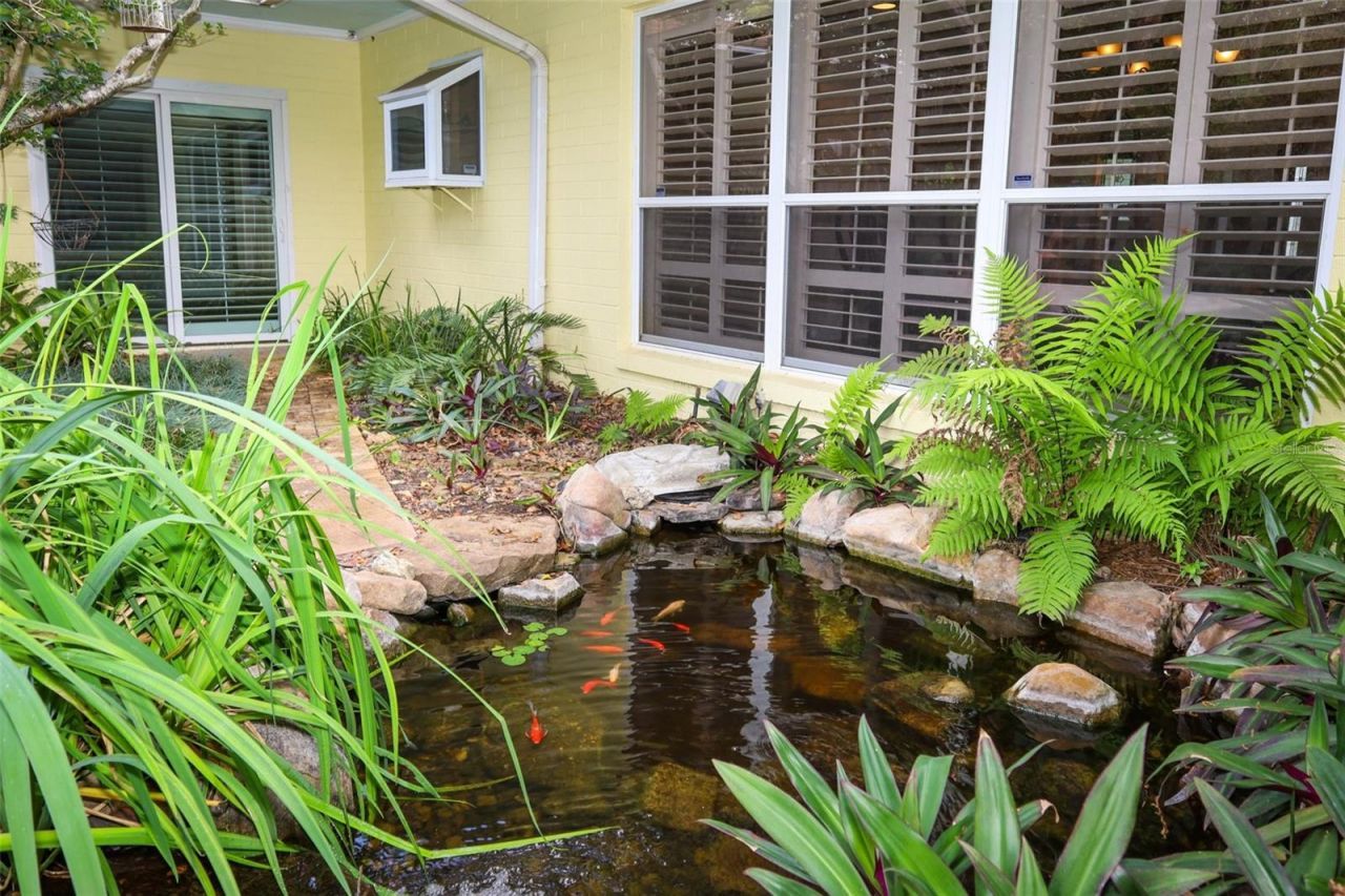 102 Pineview Circle, Altamonte Springs, FL 32714 Photo