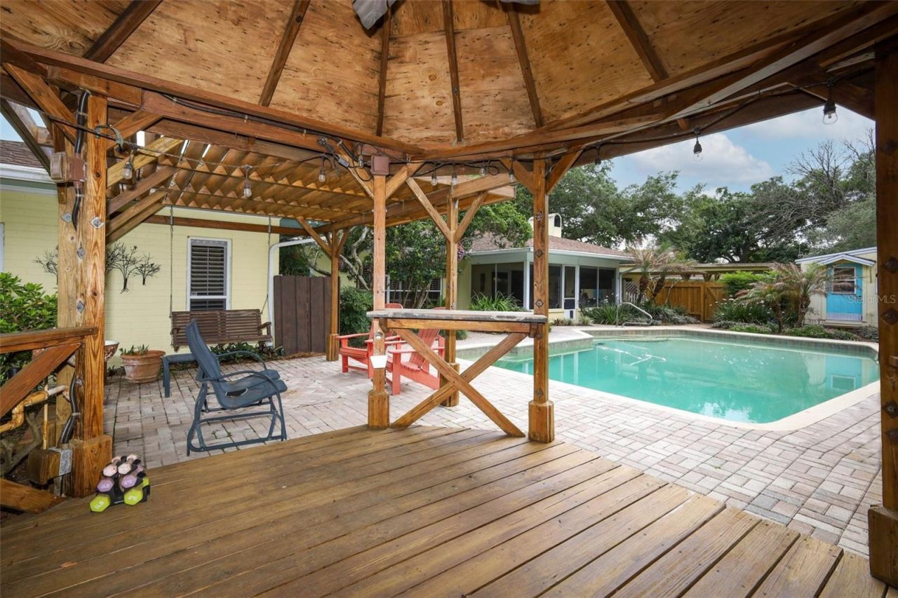 102 Pineview Circle, Altamonte Springs, FL 32714 Photo