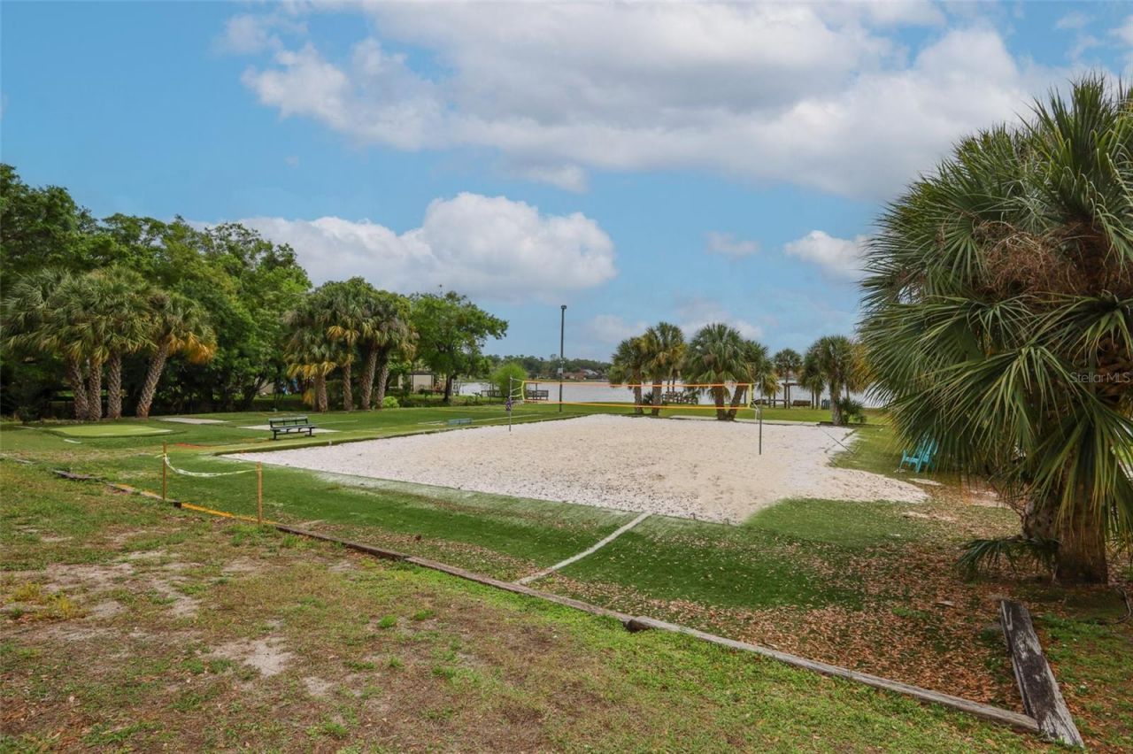 102 Pineview Circle, Altamonte Springs, FL 32714 Photo