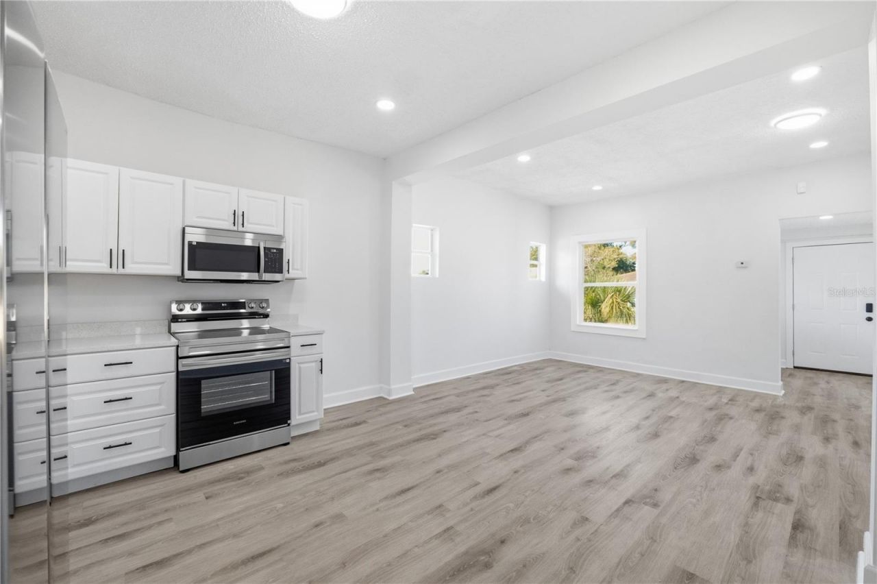 1826 19th Street S, Saint Petersburg, FL 33712 Photo
