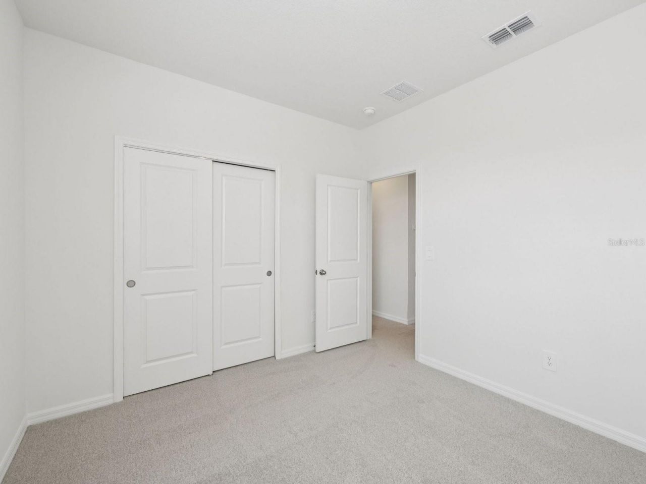 9009 Venetia Court, Palmetto, FL 34221 Photo