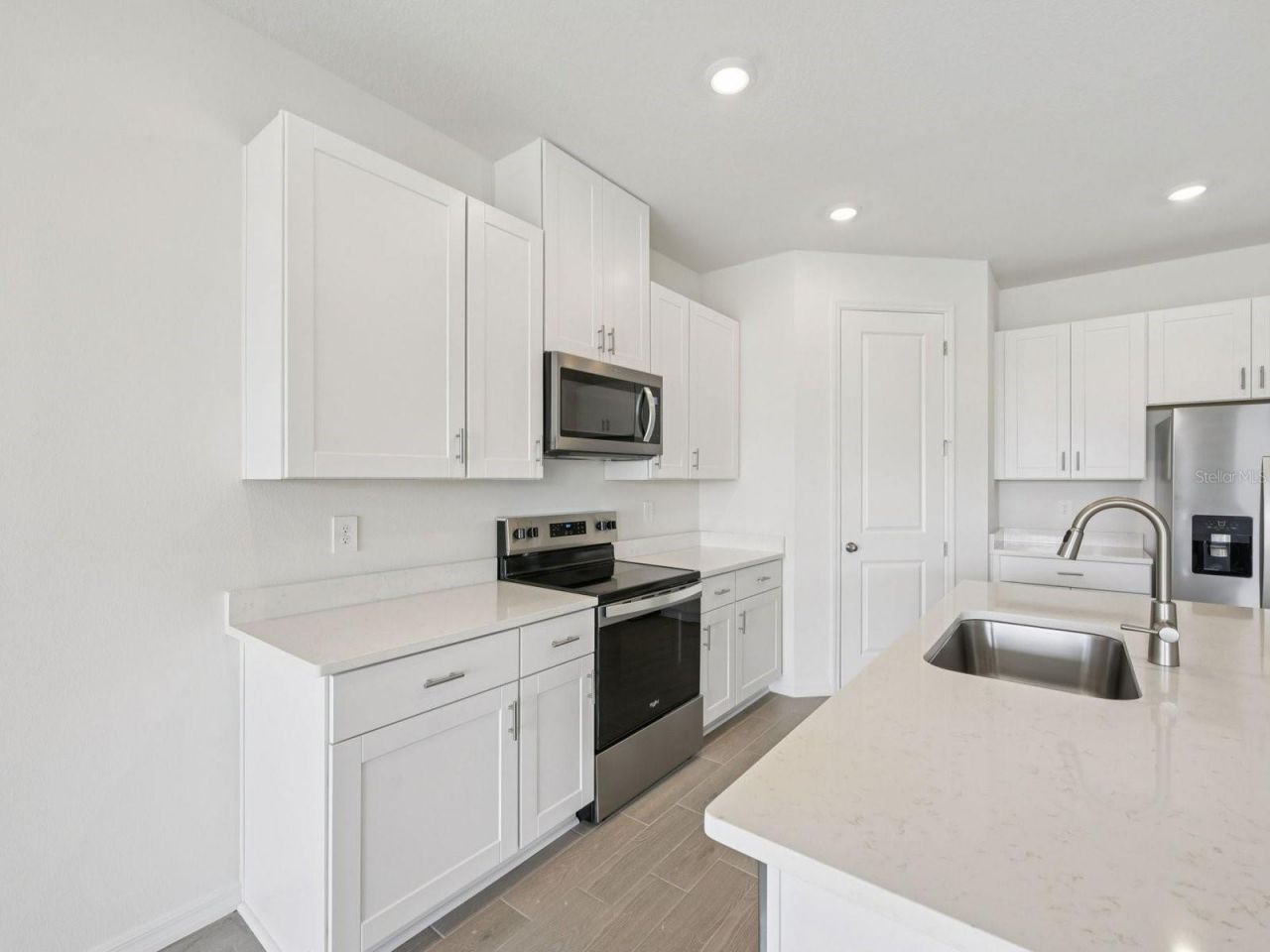 9009 Venetia Court, Palmetto, FL 34221 Photo