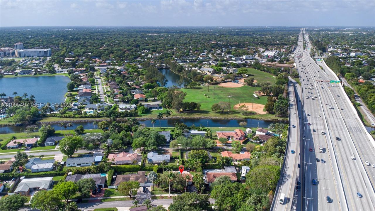 9370 SW 82nd St , Miami, FL 33173 Photo