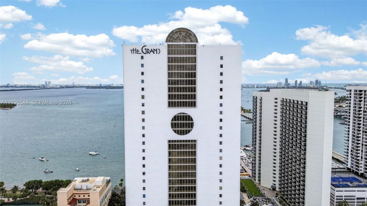 1717 N Bayshore Dr, Unit A-2451, Miami, FL 33132 Photo