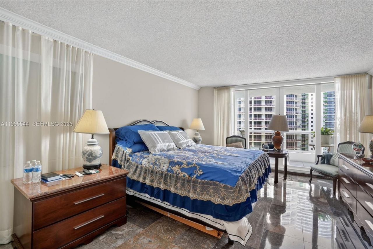 1717 N Bayshore Dr, Unit A-2451, Miami, FL 33132 Photo