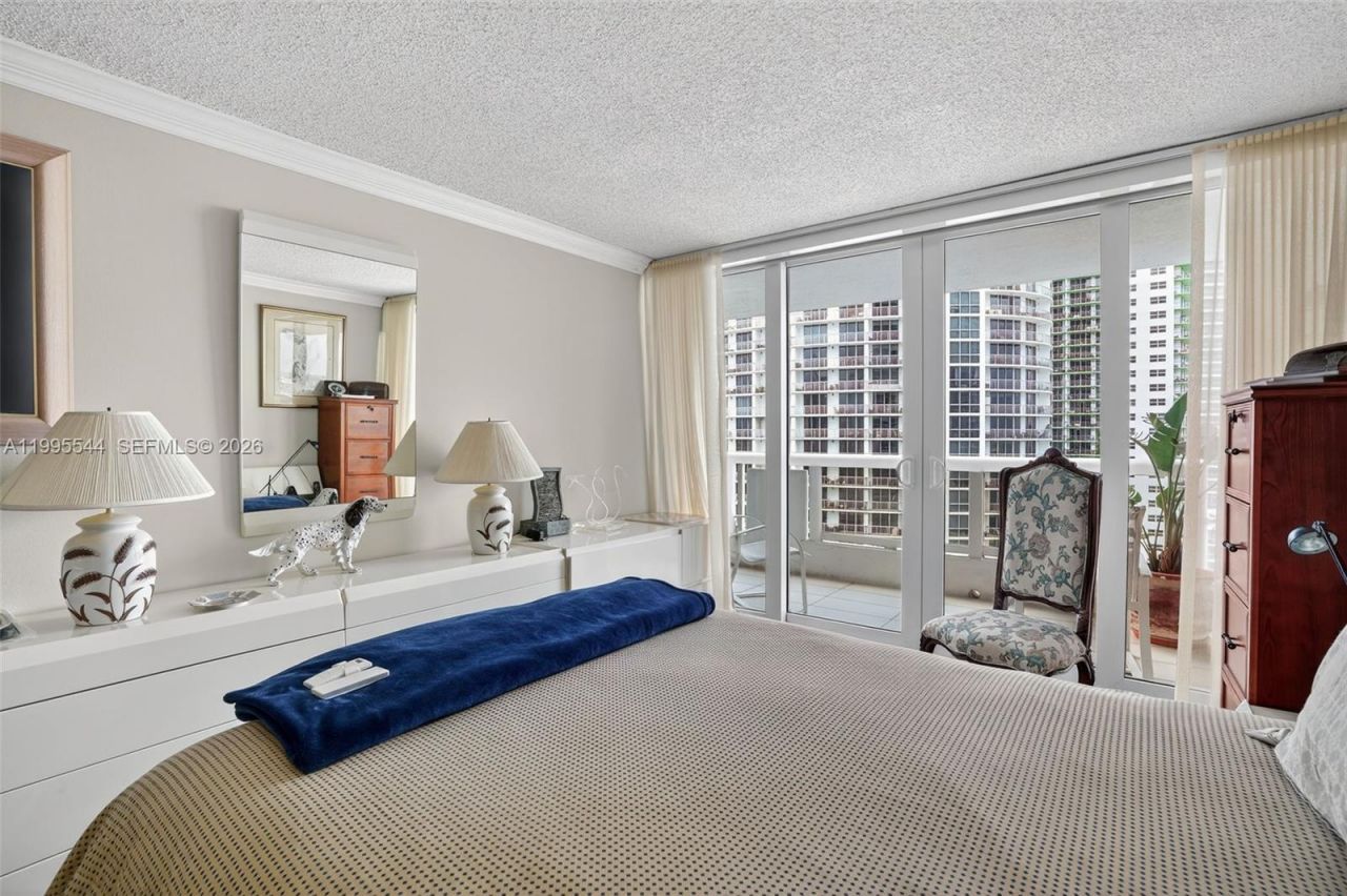 1717 N Bayshore Dr, Unit A-2451, Miami, FL 33132 Photo