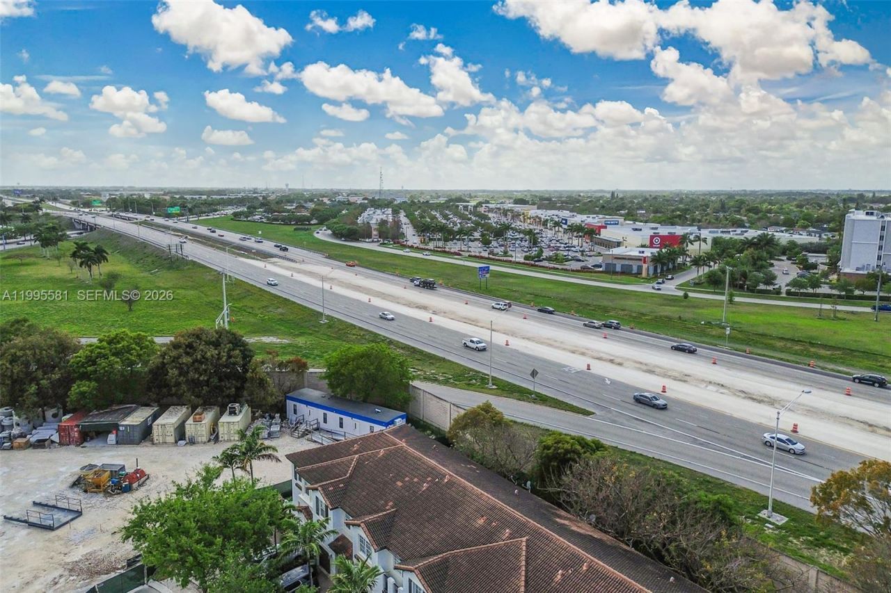 936 NE 29th Ter, Homestead, FL 33033 Photo